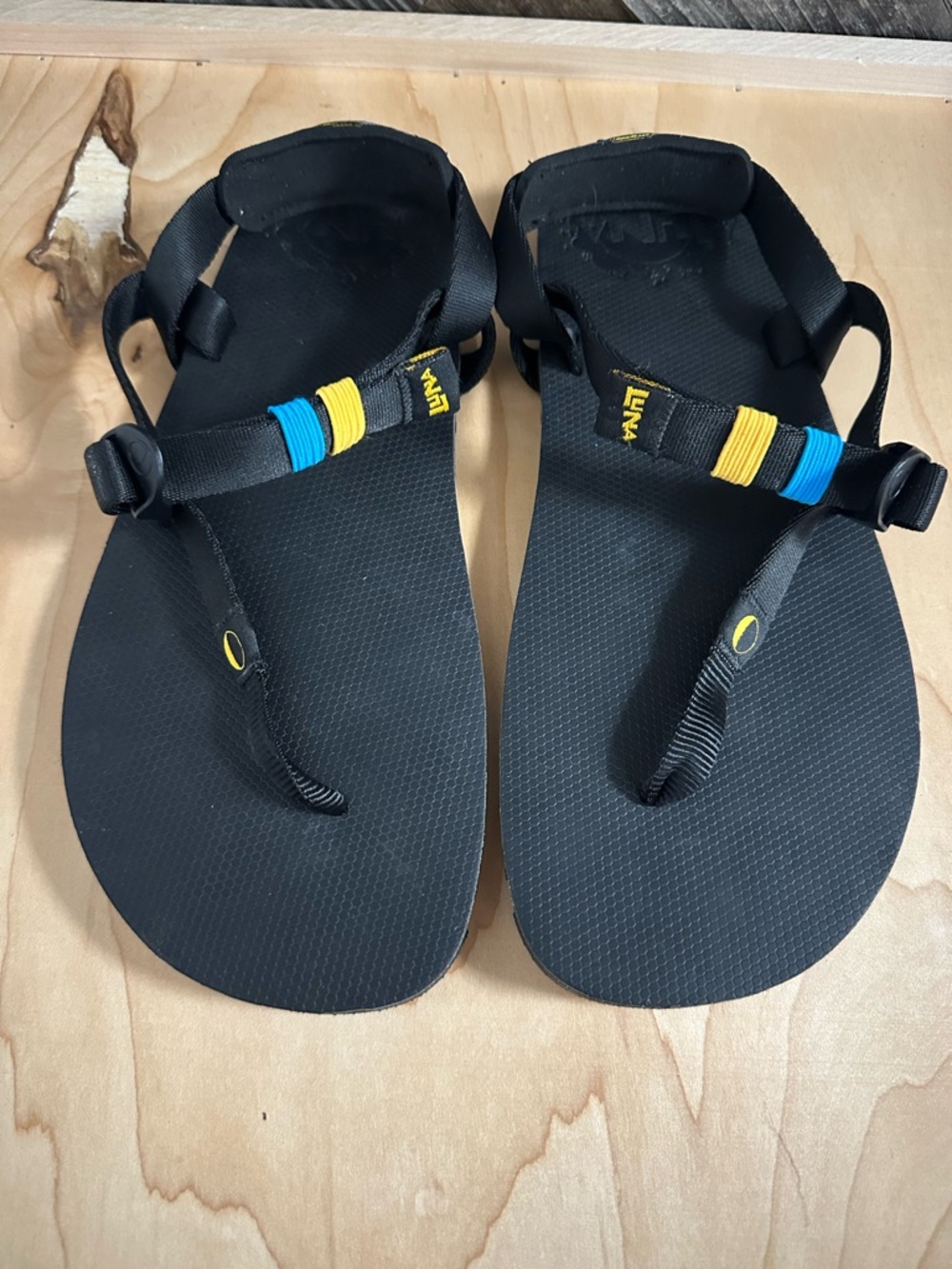 Luna Unisex Sandals